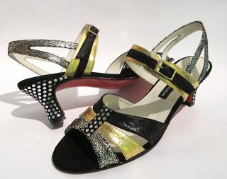 EVENTO LUZ, (CÁMARA)...PRÍNCIPE Casi como una claqueta qu... EVENTO LUZ, (CÁMARA)...PRÍNCIPE Casi como una claqueta qu...