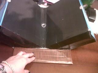 Dyc ecológico: Revistero con una caja de zapatos Dyc ecológico: Revistero con una caja de zapatos