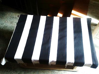 Cuadros con retales y corcho Cuadros con retales y corcho