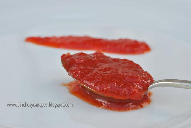 MERMELADA DE PIMIENTOS ROJOS PARA MI HERMANO MERMELADA DE PIMIENTOS ROJOS PARA MI HERMANO