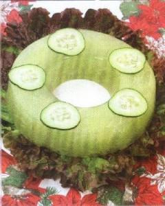 Corona navideña con pepino Corona navideña con pepino