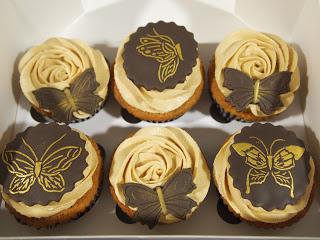 ¡¡¡De nuevo en casa!!!Ayyyyyyyyyyy que felicidad... Estoy... ¡¡¡De nuevo en casa!!!Ayyyyyyyyyyy que felicidad... Estoy...