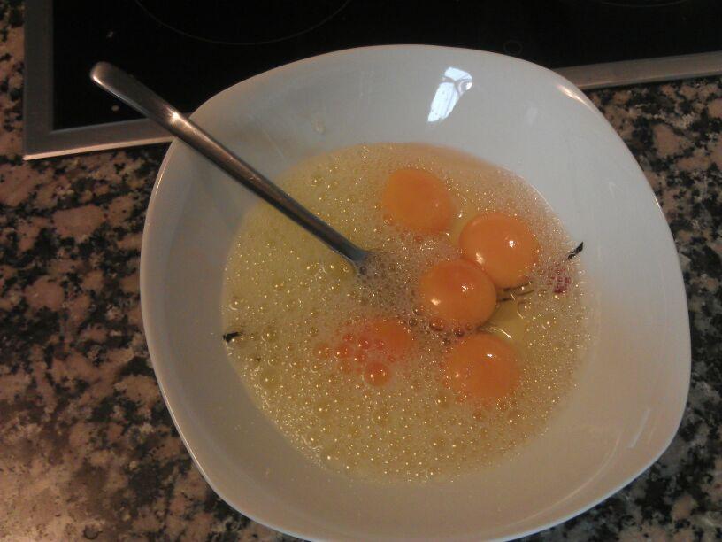 Primera receta de tortilla de patatas. La tortilla juliana Primera receta de tortilla de patatas. La tortilla juliana