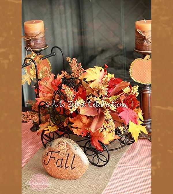 centro-hojas decoración para una fiesta otoño
