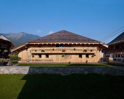 Chalet Rustico y Moderno en los Alpes