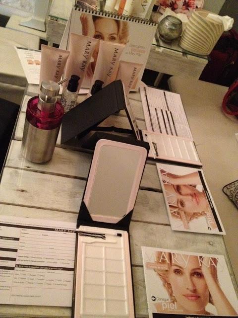 Mercadillo en La Pastelería Mercadillo en La Pastelería