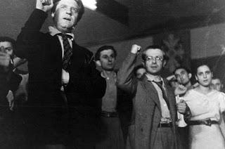 Y LA PLUMA DESAFIÓ AL CAÑÓN Y LA PLUMA DESAFIÓ AL CAÑÓN