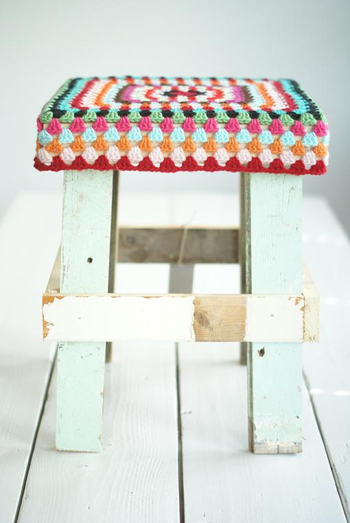 Taburetes Reciclados de Ganchillo taburete ganchillo5 Taburetes Reciclados de Ganchillo