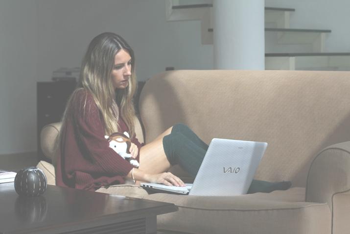 Fashion blogger at home Fashion blogger Mónica Sors at home
