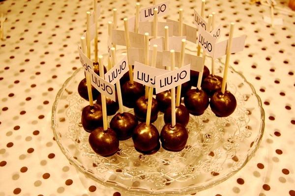 The Stylistbook - Street Style Fashion Blog The Stylistbook - Street Style Fashion Blog