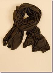 Contra el frío las bufandas y pañuelos de moda!! gal 1249036348 thumb Contra el frío las bufandas y pañuelos de moda!!