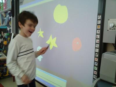 PAISAJE ESPACIAL CON PAINT PAISAJE ESPACIAL CON PAINT