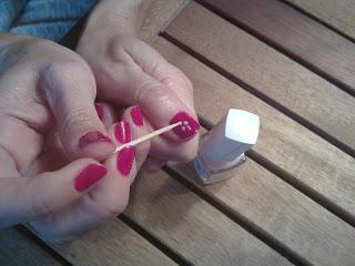 FLORES EN LA MANICURA FLORES EN LA MANICURA