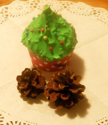 Cupcake arbolito de Navidad muy simple Cupcake arbolito de Navidad muy simple