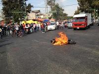 Supuestos grupos anarquistas causan estragos en Tepito Supuestos grupos anarquistas causan estragos en Tepito