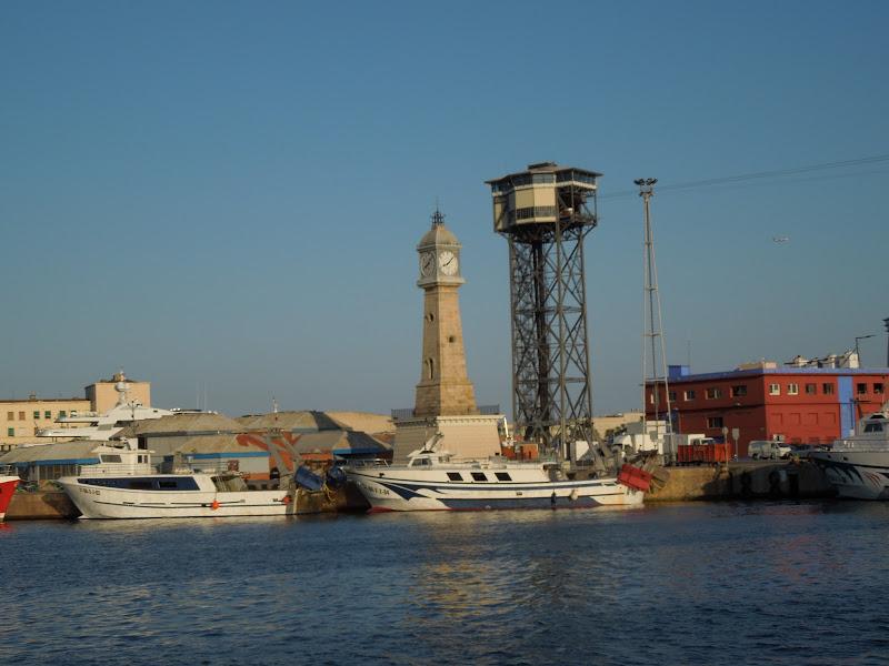 BARCELONA : El viejo FARO del Port Vell