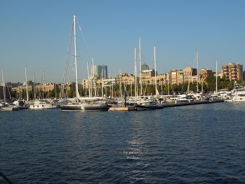 BARCELONA : El viejo FARO del Port Vell