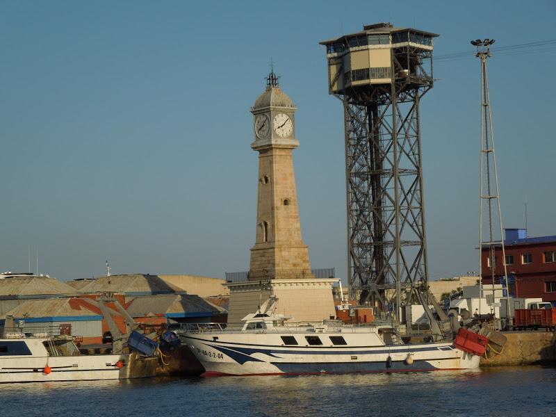 BARCELONA : El viejo FARO del Port Vell