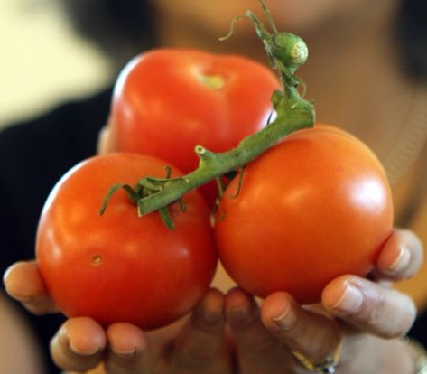 Luchar contra el cáncer con tomates. Tomates para la salud del corazón.