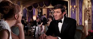 GEORGE LAZENBY para entender SKYFALL