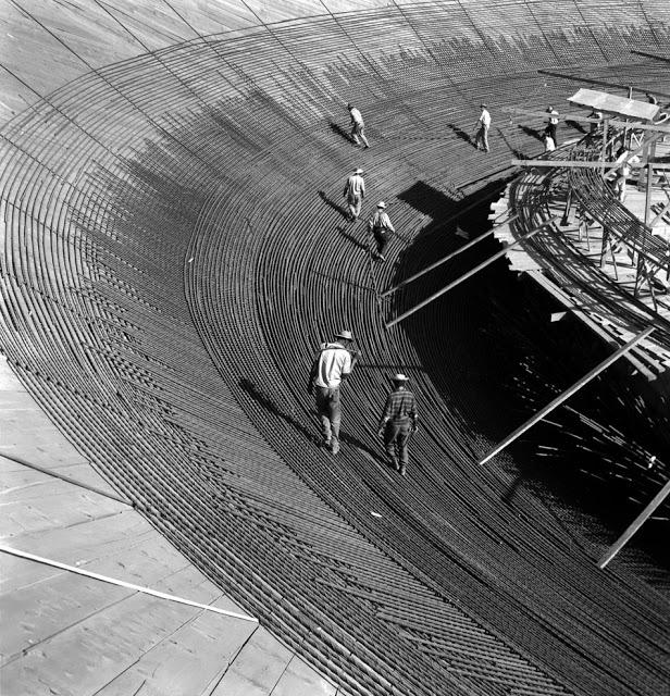 Dedicadas al gran Oscar Niemeyer: Brasilia en construcción, por Marcel Gautherot
