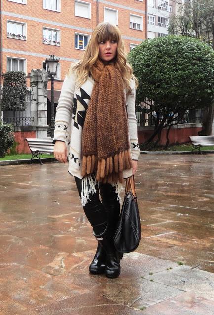 UNDER THE RAIN UNDER THE RAIN