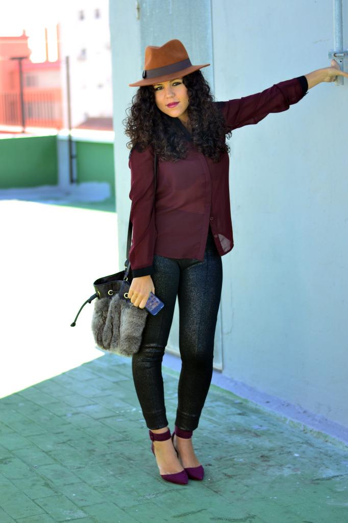 Más vale tarde que nunca Photobucket