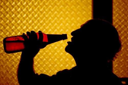 Como curarse del alcoholismo por los medios públicos