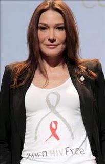 Carla Bruni lanza una campaña para erradicar la transmisión materna del Sida Carla Bruni lanza una campaña para erradicar la transmisión materna del Sida