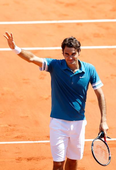 Federer, Djokovic, Serena y Wozniacki empezaron con victorias en París