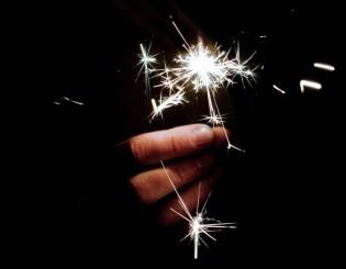 Reconocimiento a los clientes primer aniversario Chispas