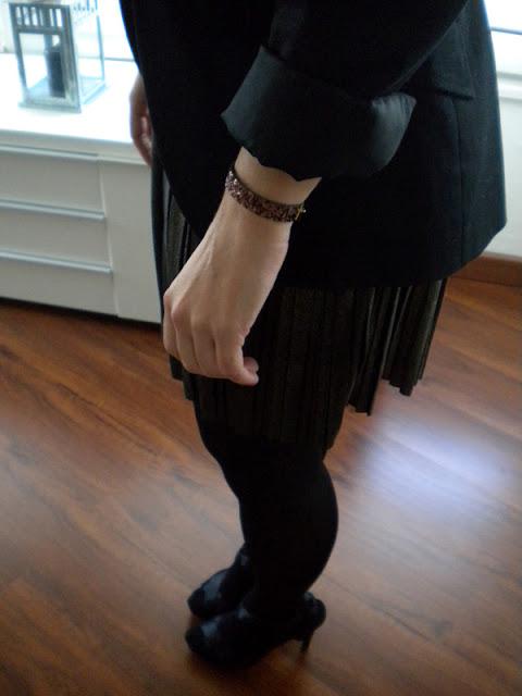 DE FIESTA CON ELISABET RULES DE FIESTA CON ELISABET RULES