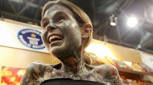Las 10 mujeres mas extrañas del mundo Las 10 mujeres mas extrañas del mundo – CURIOSIDADES