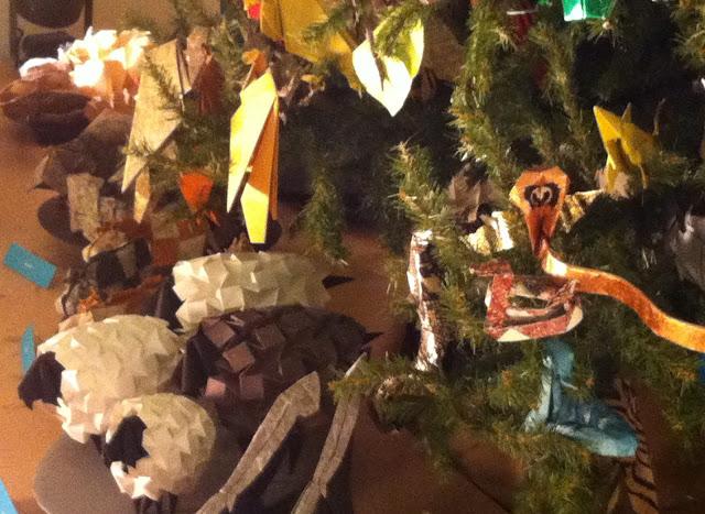 Un árbol de origami Un árbol de origami