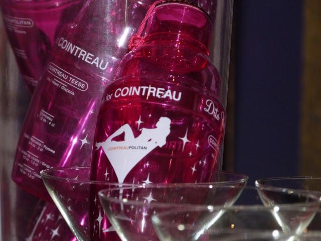 Presentación Cointreau Evening Bag