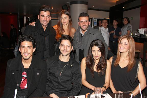 Posada Herradura@Ebro Masaryk Vicente Tamayo, Mauricio Mejia, Luis Romano, Amanda Rosa, Ricardo Margaleff, Vanessa Morales, Tania Riquelme (2)