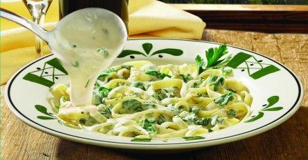 SALSA ALFREDO PARA PASTA SALSA ALFREDO PARA PASTA