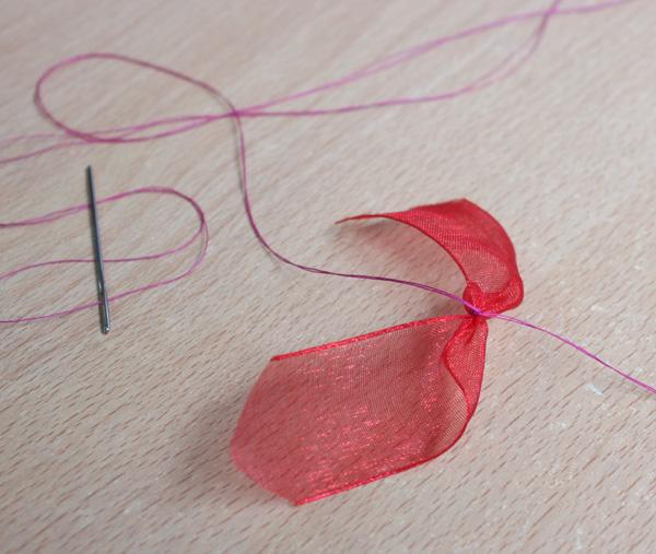 Cómo hacer una guirnalda de cestitas de papel cómo hacer una guirnalda de cestitas de papel