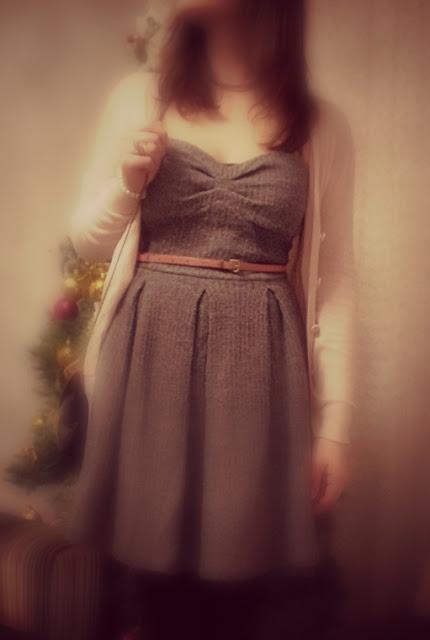 Un vestido gris para la Navidad Un vestido gris para la Navidad