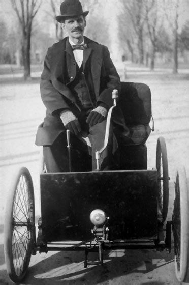 Henry Ford, el padre de la producción en masa.