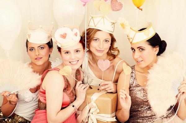 Esta noche hay una fiesta! Esta noche hay una fiesta!