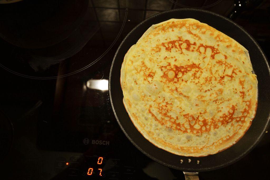 Crêpes a la banana con ganache de chocolate y nuez