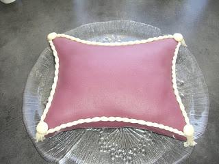 Paso a paso: Tarta cojín 3D Paso a paso: Tarta cojín 3D