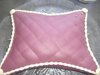 Paso a paso: Tarta cojín 3D Paso a paso: Tarta cojín 3D