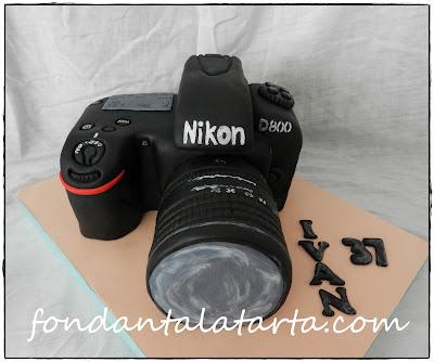 Paso a paso: Tarta cámara de fotos en 3D Paso a paso: Tarta cámara de fotos en 3D
