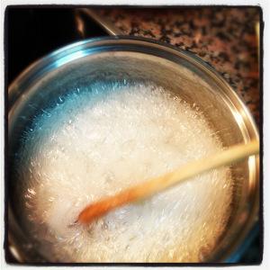 CROQUEMBOUCHE “UN POSTRE PARA OCASIONES ESPECIALES” (Francia siglo XVII) Foto 31-12-12 16 21 58