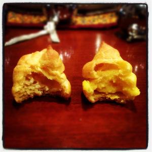 CROQUEMBOUCHE “UN POSTRE PARA OCASIONES ESPECIALES” (Francia siglo XVII) Foto 31-12-12 17 01 31