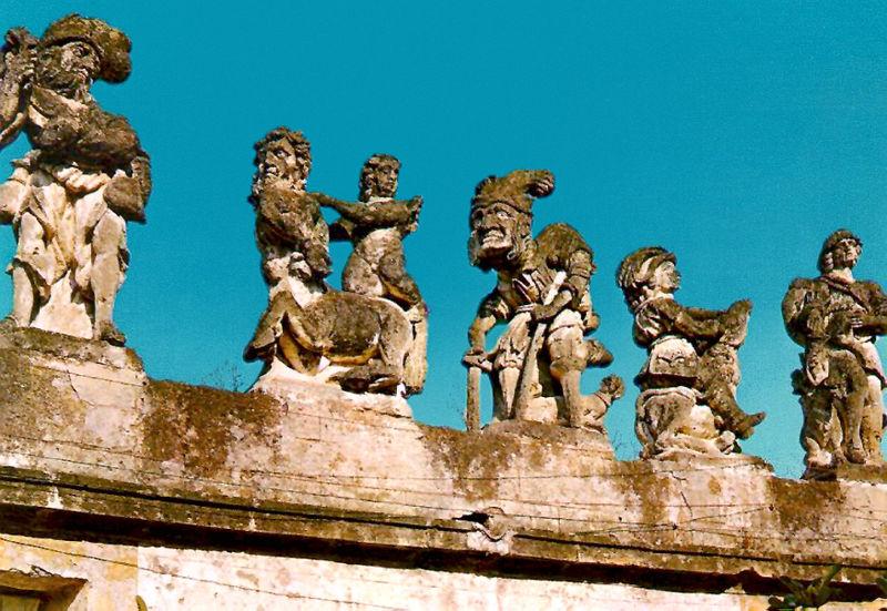 Villa Palagonia, una residencia excéntrica Villa Palagonia Villa Palagonia, una residencia excéntrica