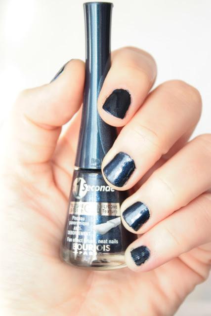 Esmaltes 2013 - Enero con 1 second Gel Bourjois Esmaltes 2013 - Enero con 1 second Gel Bourjois