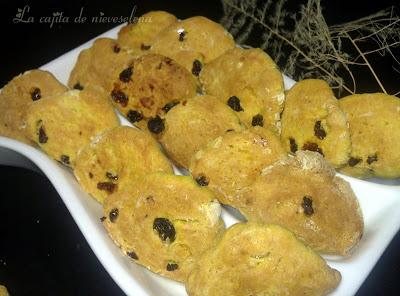 Biscotes de pasas y cúrcuma Biscotes de pasas y cúrcuma